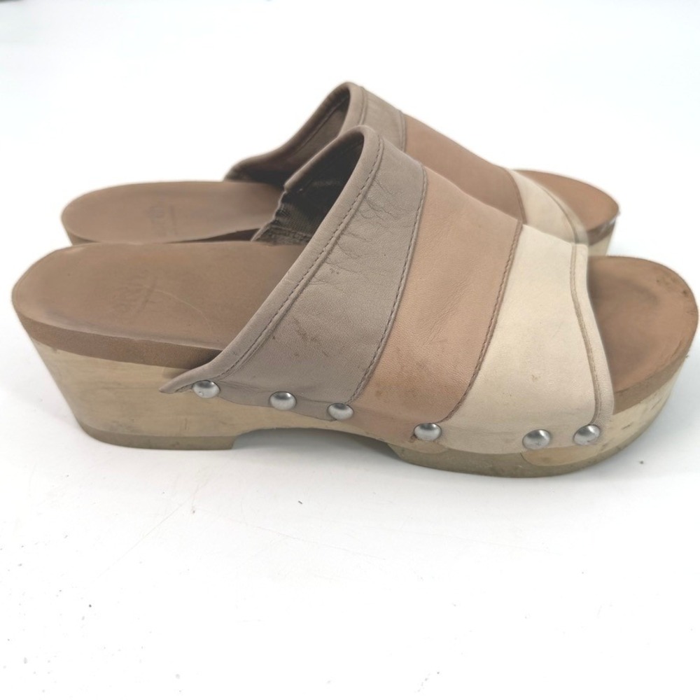 Earth Pine Tiga Sandals Women 6.5 Nude Leather Clogs Boho Earthy Granola Coastal